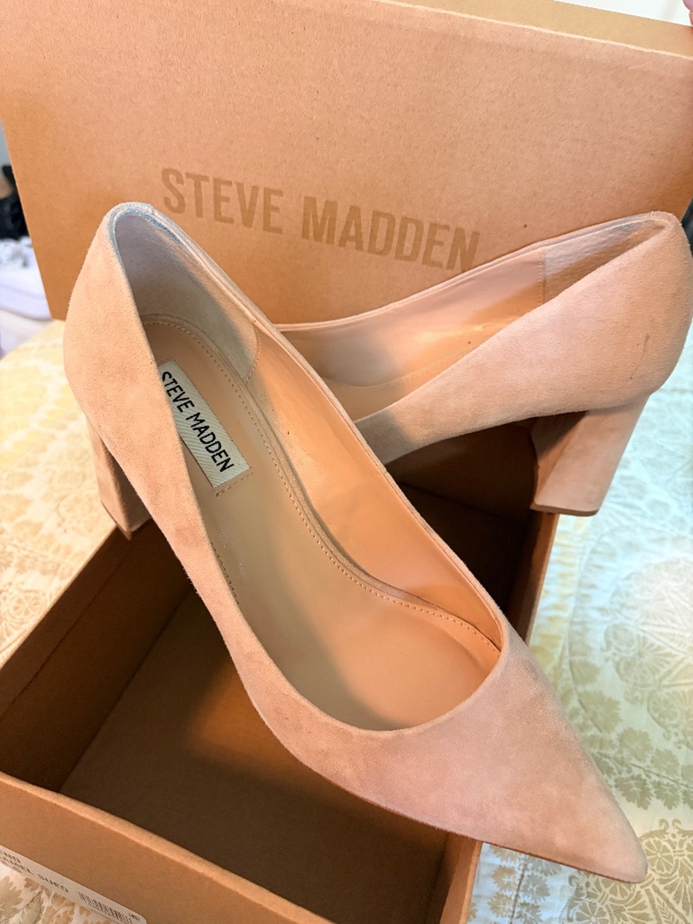 Steve Madden Suede Block Heel Pumps 8.5